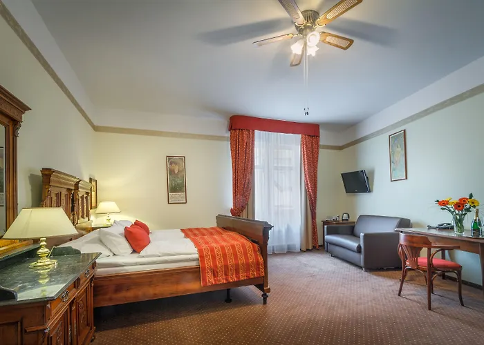 Mucha Hotel