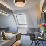 Mucha Hotel