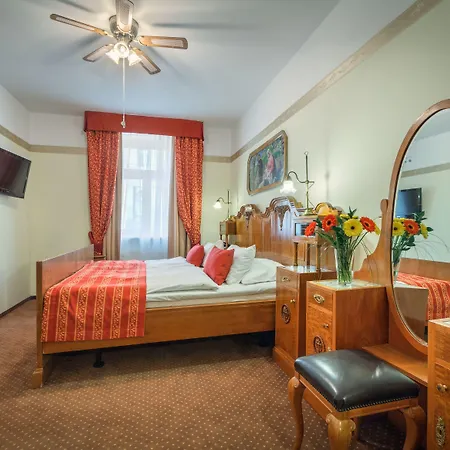 Hotel Mucha 4*